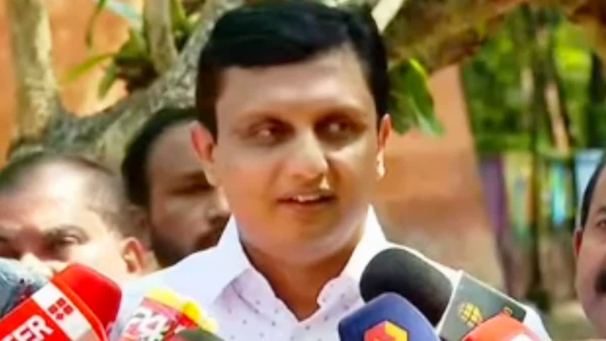 സുരേഷ് ഗോപി മാധ്യമപ്രവര്‍ത്തകര്‍  MINISTER MUHAMMAD RIYAS  SURESH GOPI THREAT TO REPORTER  മുഹമ്മദ് റിയാസ് സുരേഷ്‌ ഗോപി