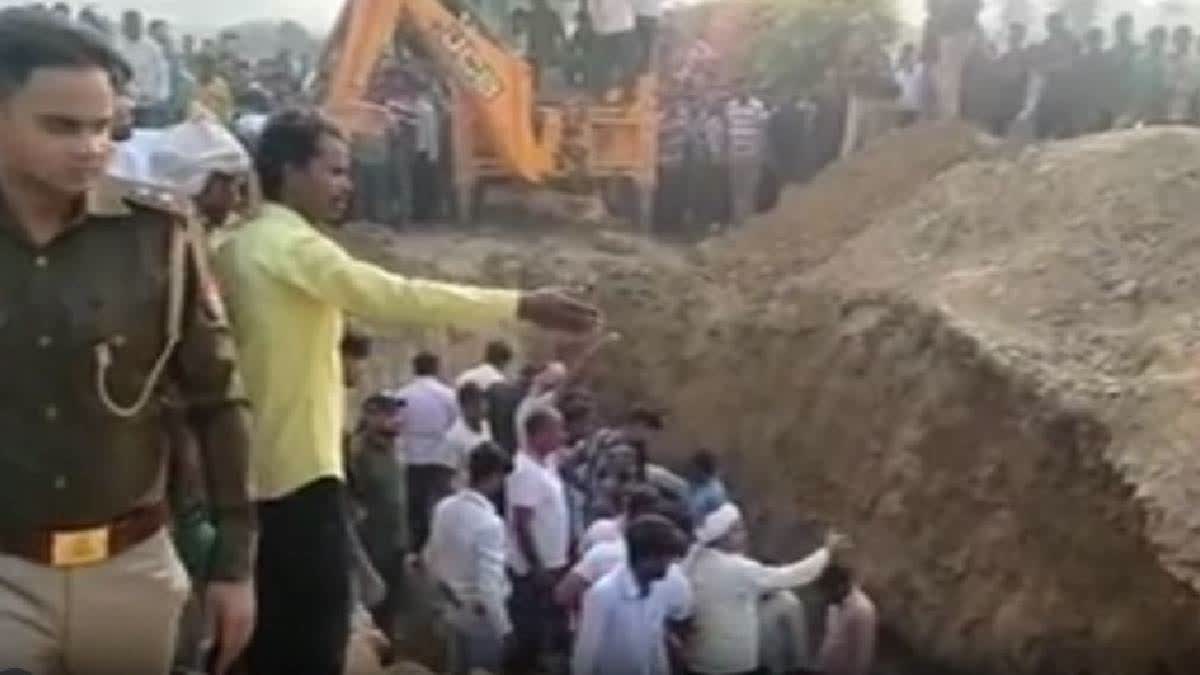 Four Women Buried Alive As Mound Of Earth Collapses While Digging Soil In Kasganj