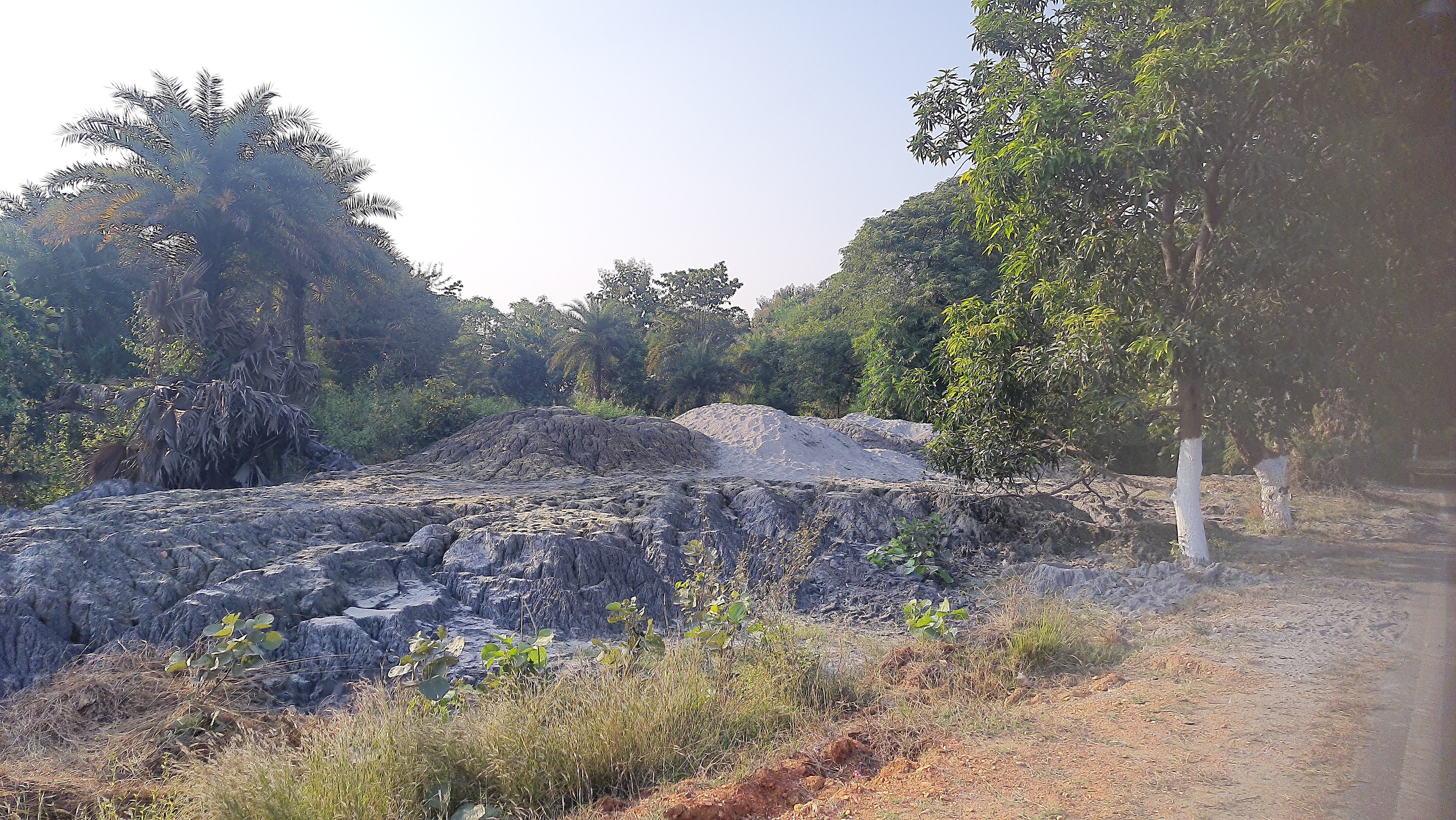 illegal dumping of fly ash