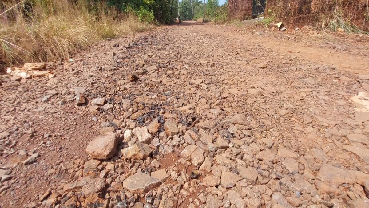 SCRAP CHALLENGE TO BUILD ROAD  ആക്രി ചലഞ്ച്  ഷജീർ ഇക്ബാൽ ആക്രി ചലഞ്ച്  പെരിങ്ങോം കൊരങ്ങാട് ലിങ്ക് റോഡ്