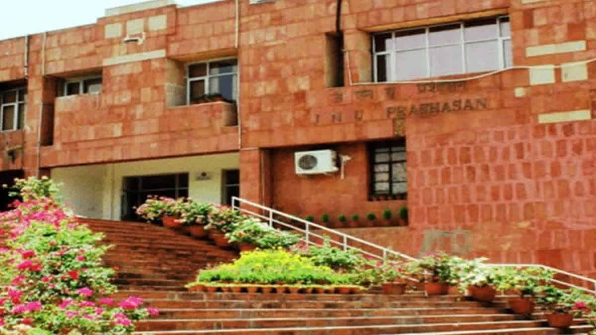 Stones Pelted On Students During Screening Of Sabarmati Report At JNU: ABVP