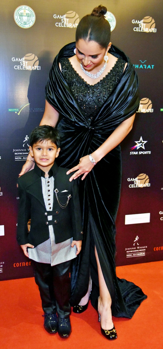 Sania Mirza with her son Izhaan (file photo)