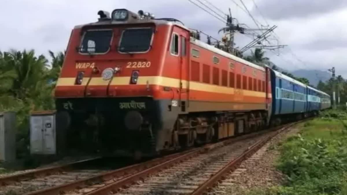 Navratri special train