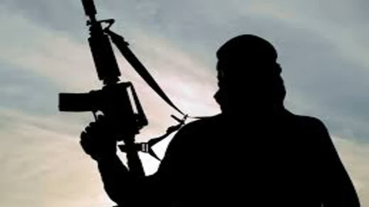 lashkar e taiba  lashkar e taiba terrorist  lashkar terrorist arrested in Sopore  Sopore  ലഷ്‌കര്‍ ഇ ത്വയ്ബ  ലഷ്‌കര്‍ ഇ ത്വയ്ബ ഭീകരന്‍ പിടിയില്‍  സുരക്ഷ സേന  ജമ്മു കശ്‌മീര്‍ പൊലീസ്  സോപോര്‍ മേഖല  സെൻട്രൽ റിസർവ് പൊലീസ് ഫോഴ്‌സ്  ഉമർ ബഷീർ ഭട്ട്