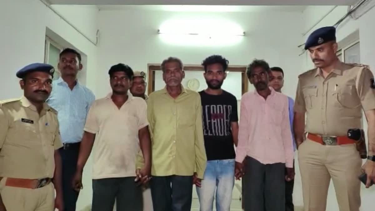 Kheda Crime : ચોર સમજીને હત્યા કરવાના મામલામાં 7 શખ્સોને જેલ ભેગા કરવામાં આવ્યા