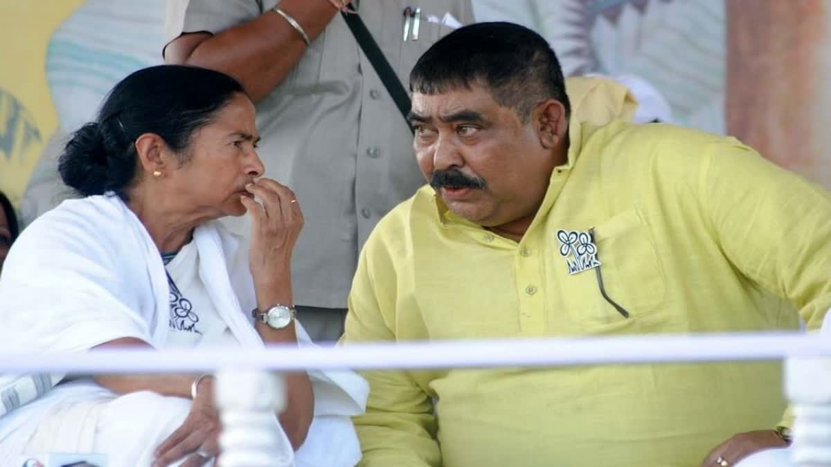 Mamata Banerjee keeps faith on Anubrata Mondal during her meeting with Birbhum TMC Leaders