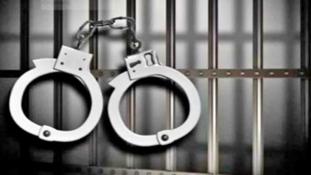 Jammu police detain 2