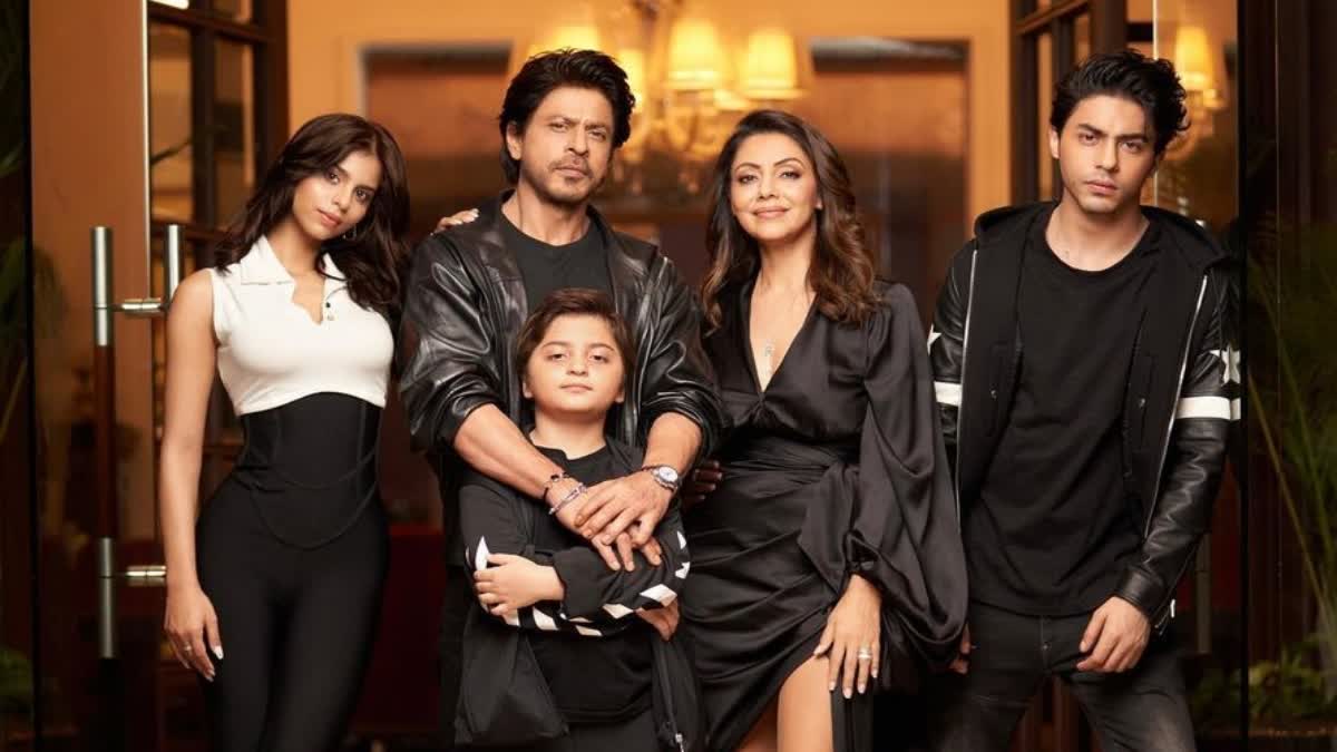 Shah Rukh Khan family photo