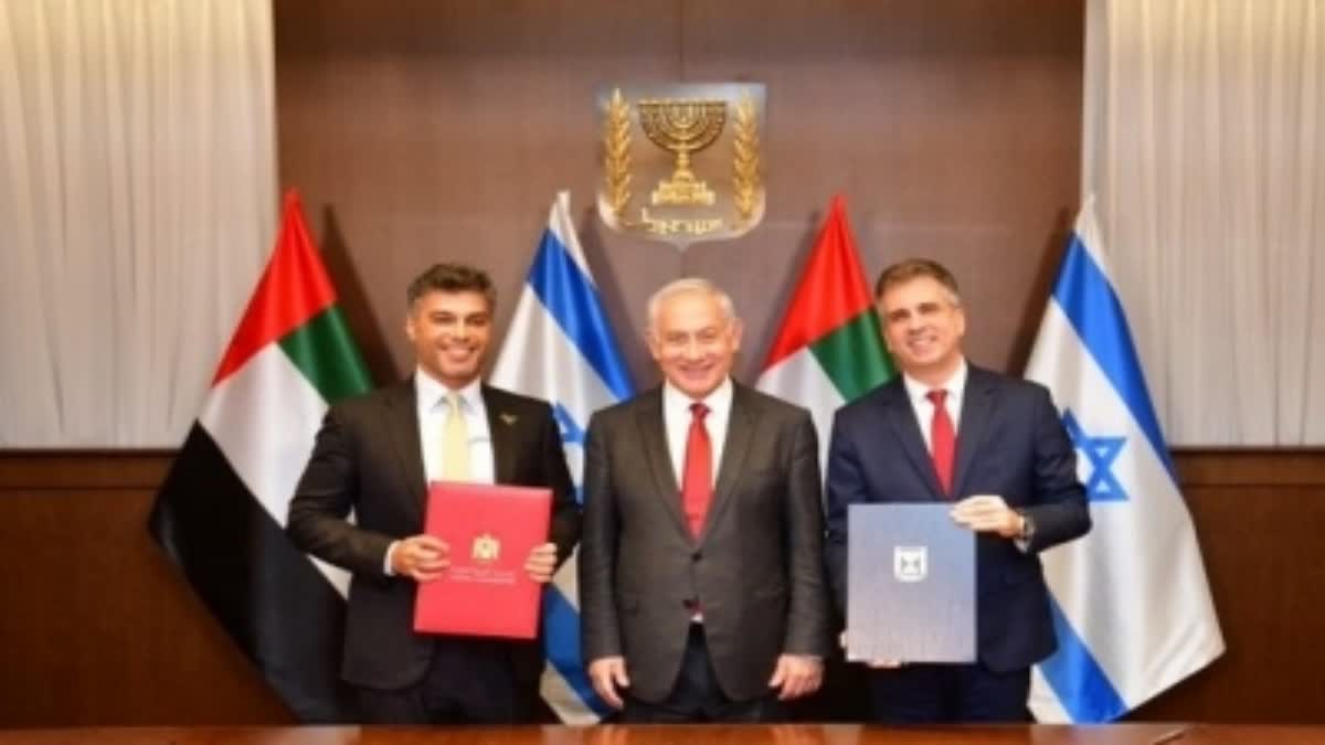 Israel, UAE sign free trade Deal into effect