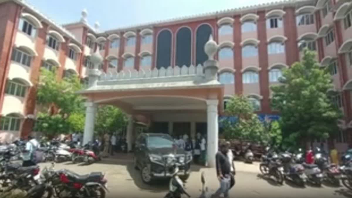 Puducherry BJP functionary killed: 7 youths surrender in Trichy court