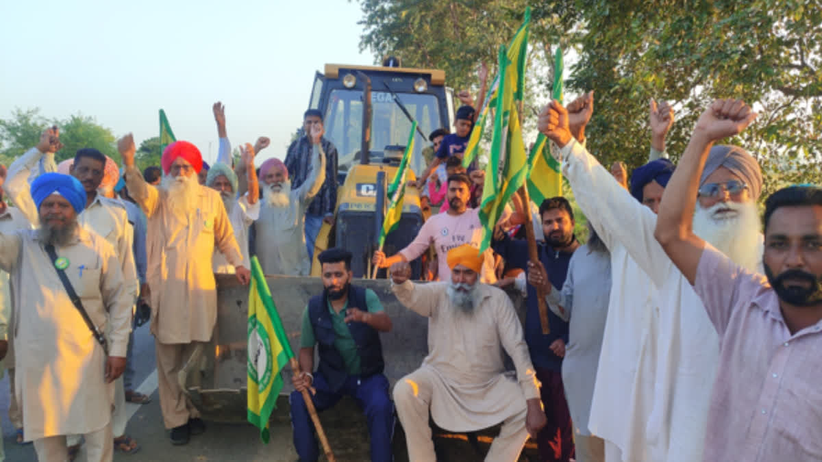 PROTEST AGAINST TOLL PLAZA: Villagers and farmers organization protested against the installation of toll plaza in Barnala