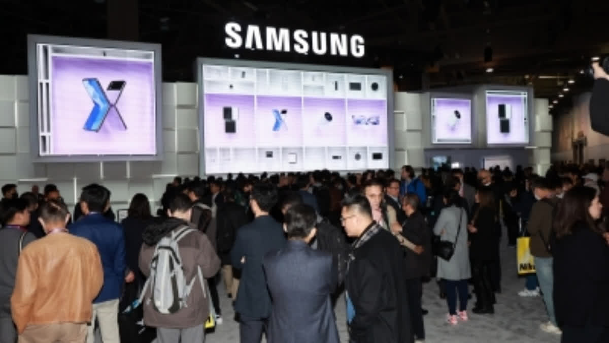 Samsung to soon unveil tri-foldable smartphone: Report