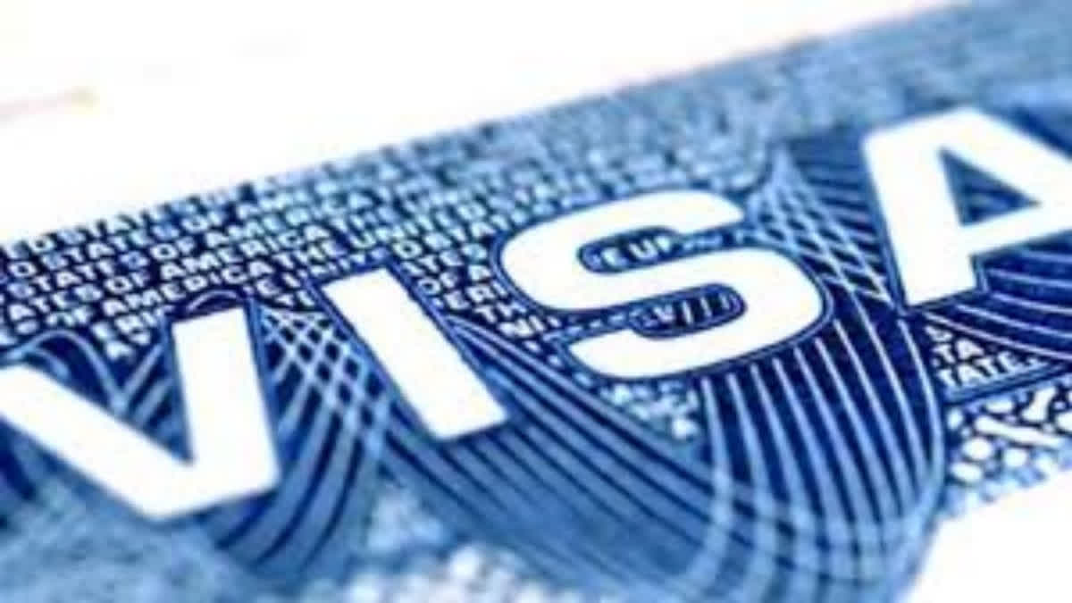 Wait time for US visitor's visa interview in India