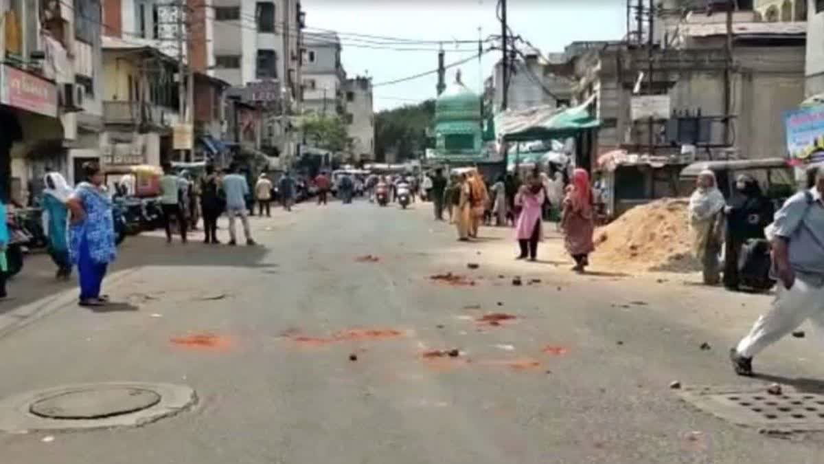 Stone Pelting In Gujarat