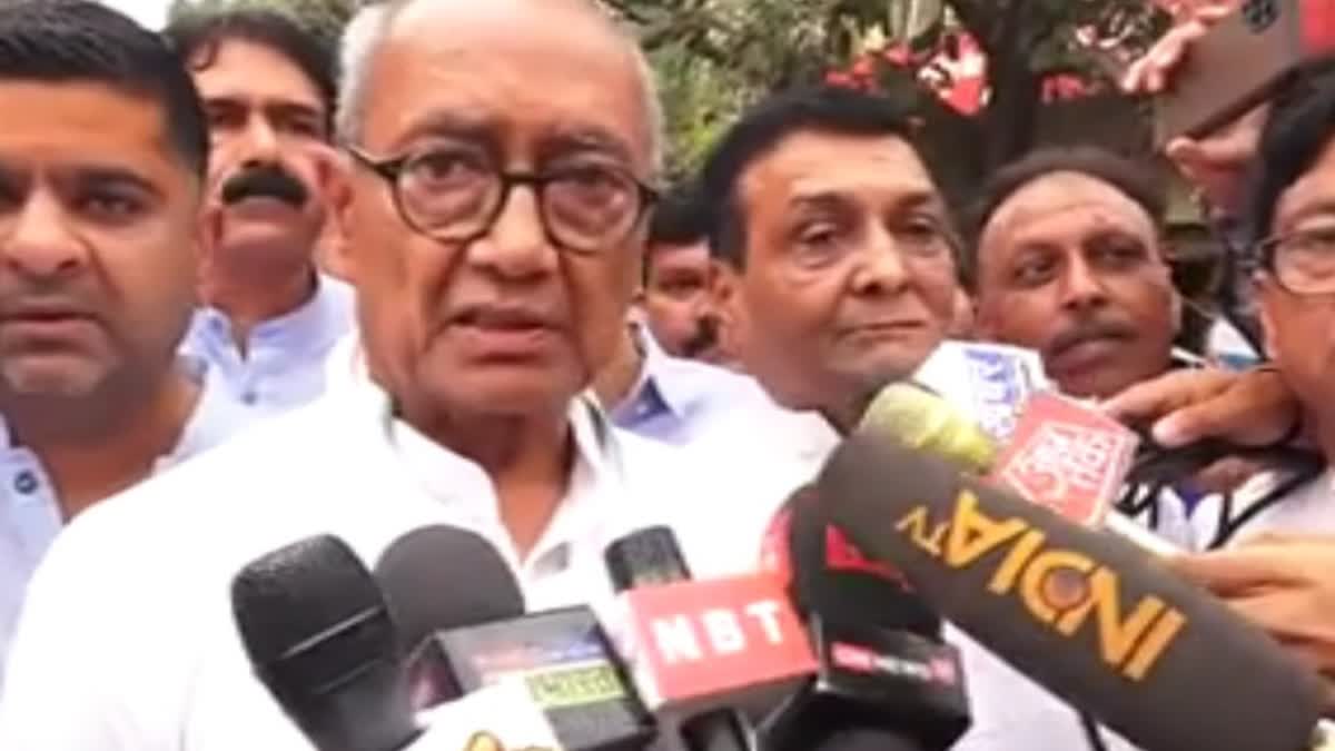 Digvijay Singh on Indore temple tragedy case