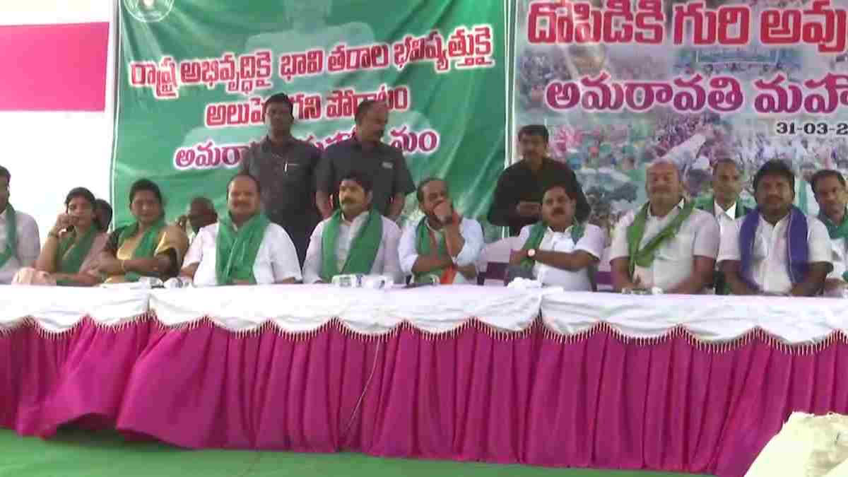 farmers padayatra reached to 1200 day