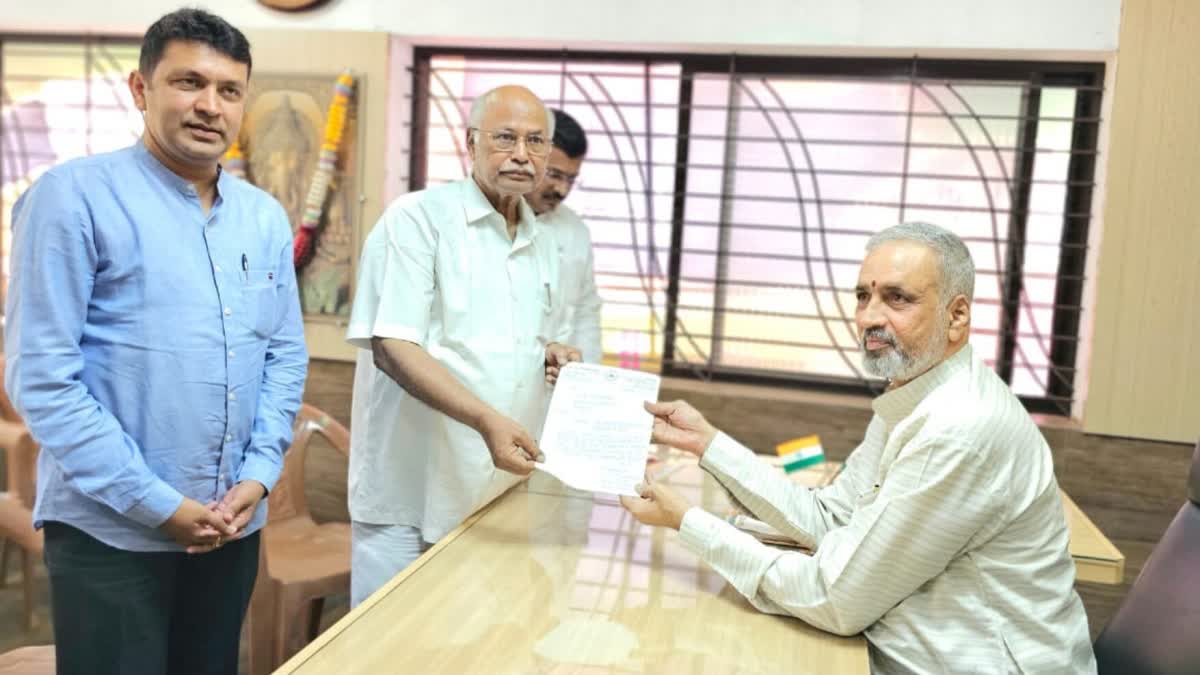 Kudlagi MLA NY Gopalakrishna resigns