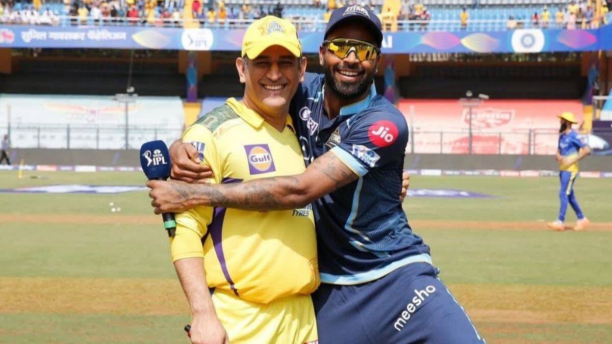 MS Dhoni, Hardik Pandya