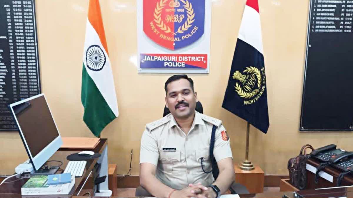 Successful IPS Officer