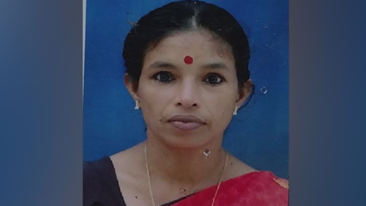 youth killed mother in law in idukki vathikudy  youth killed mother in law  son in law killed women  idukki vathikudy murder  merder in idukki  idukki crime news  ഇടുക്കി  ഇടുക്കി വാത്തിക്കുടി  ദമ്പതികൾക്ക് മരുമകന്‍റെ വെട്ടേറ്റു  വെട്ടേറ്റ് മരിച്ചു  ഇടുക്കി കൊലപാതകം  ഇടുക്കി വാർത്തകൾ  വയോധിക വെട്ടേറ്റ് മരിച്ചു