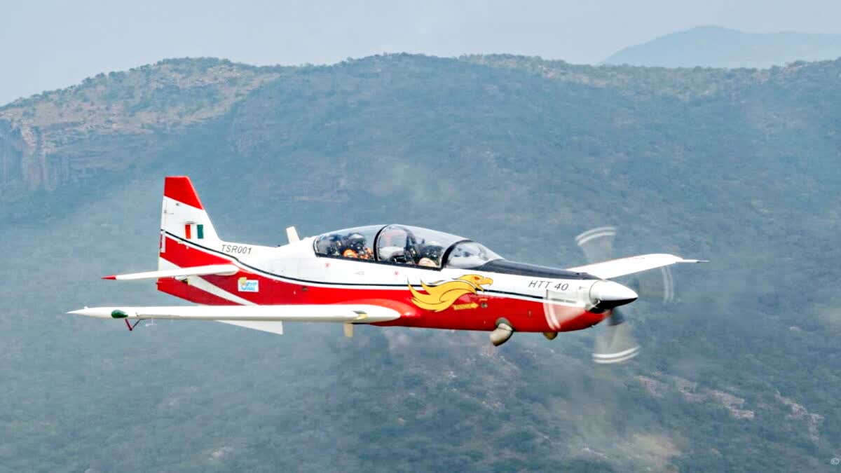 HTT 40 Aircraft