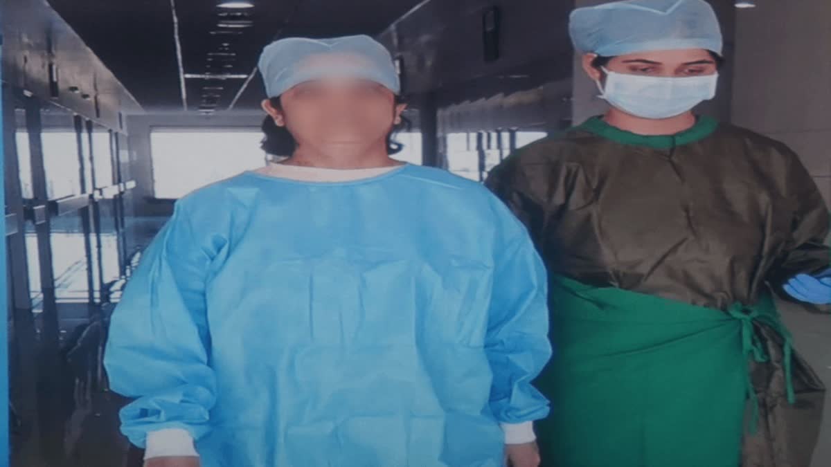 Lung transplant in Ahmedabad : ગુજરાતમાં ફેફસાંનું સફળ ટ્રાન્સપ્લાન્ટ ઓપરેશન, શું છે ઘટના જાણો