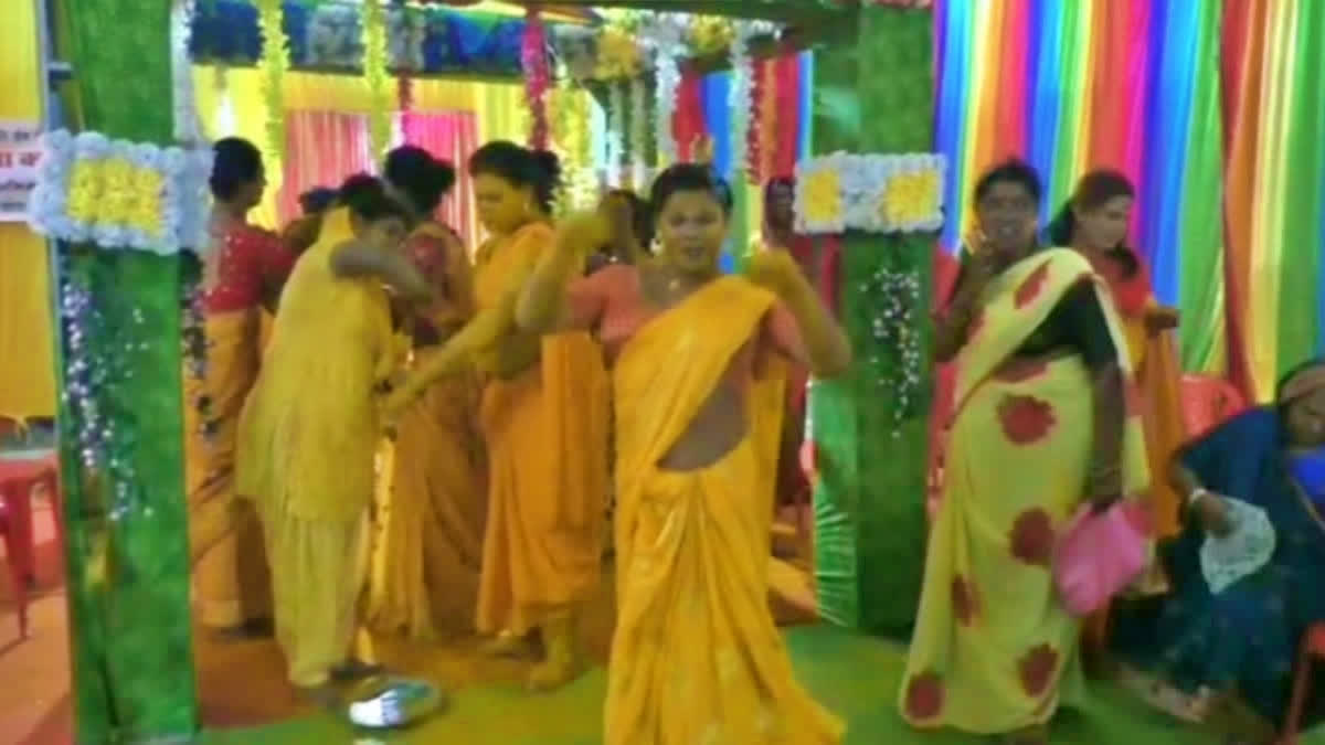 Unique wedding: Five transgenders marry their Guru in Chhattisgarh's Janjgir- Champa district