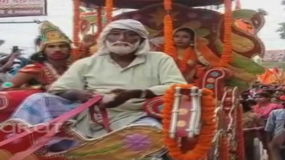 Amid violence in Bihar, Muslim charioteer sets an example
