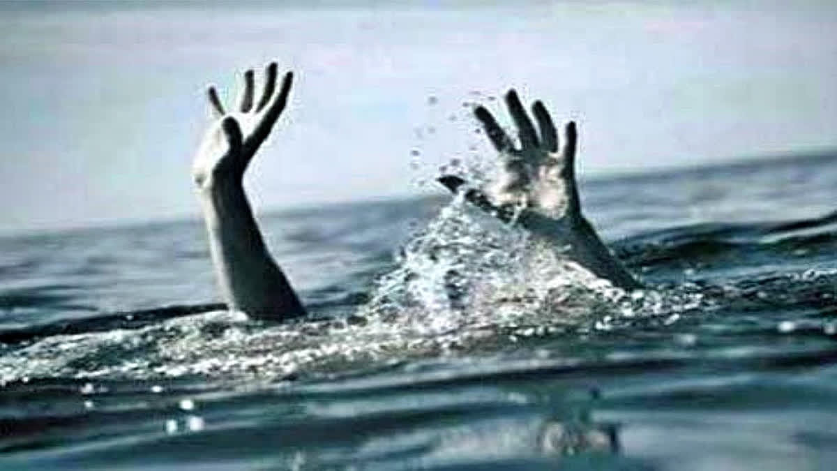 5 drown in Arthanareeswarar temple pond