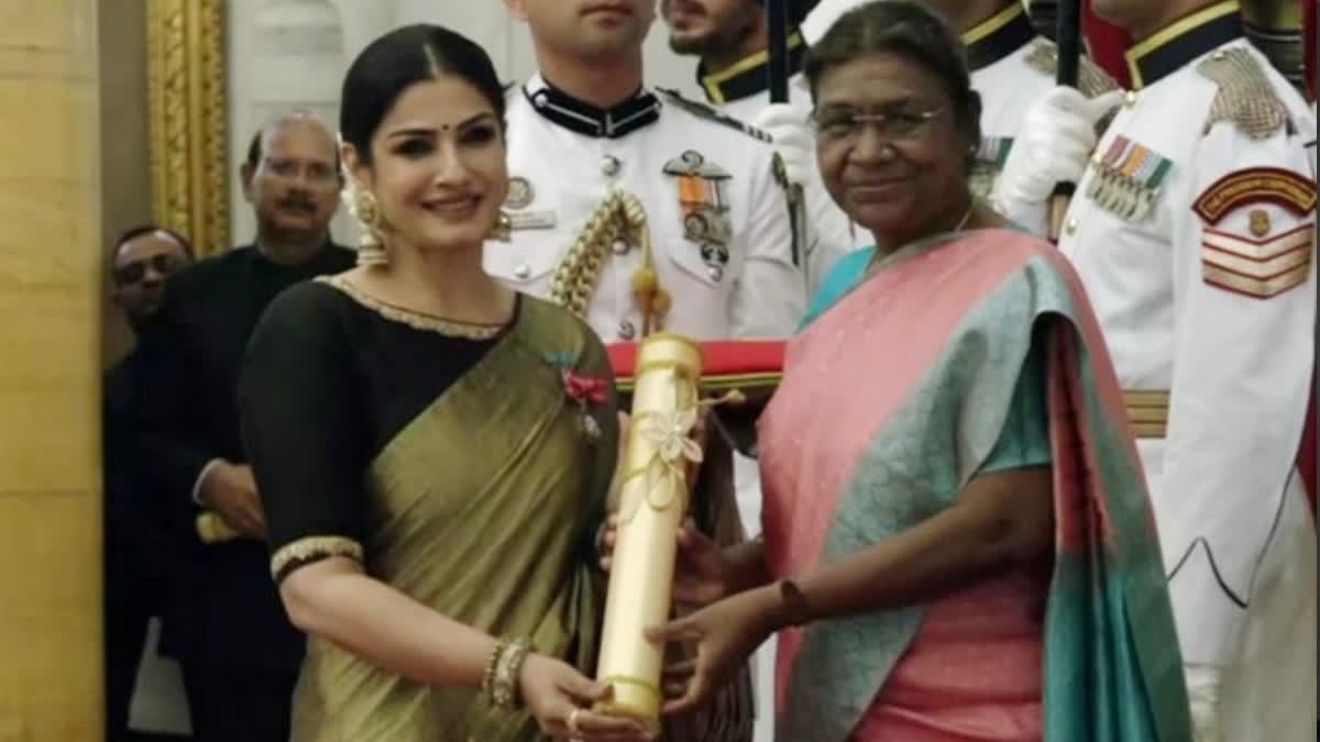 Raveena Tandon receives Padma Shri from President Murmu