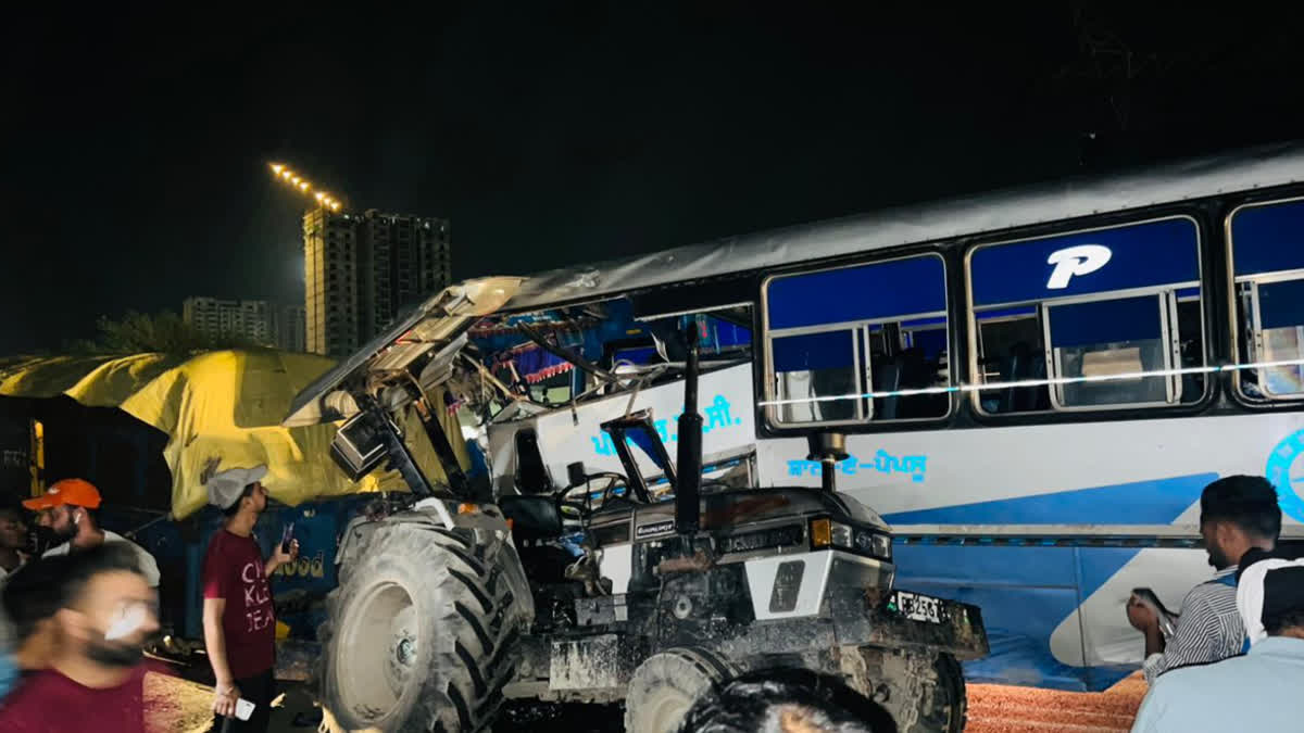 A collision took place between a government bus and a tractor trolley in Ludhiana