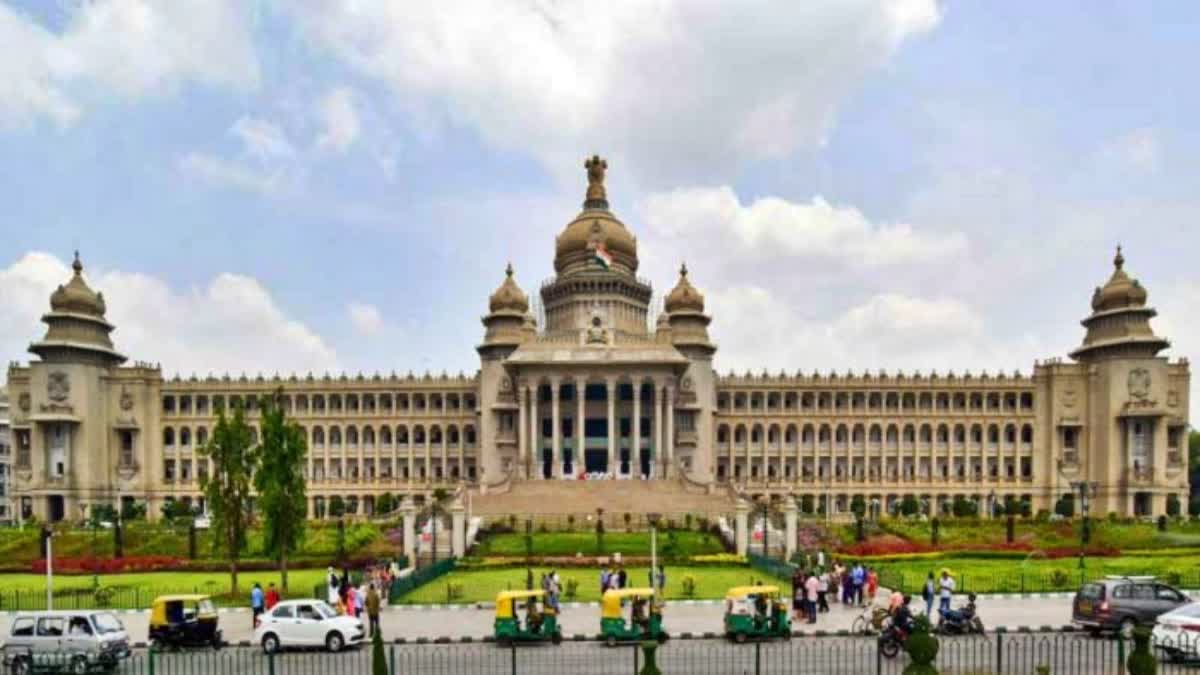 Karnataka Assembly Election 2023: કર્ણાટકમાં ભ્રષ્ટાચારના મુદ્દા ભાજપને કરે છે પરેશાન