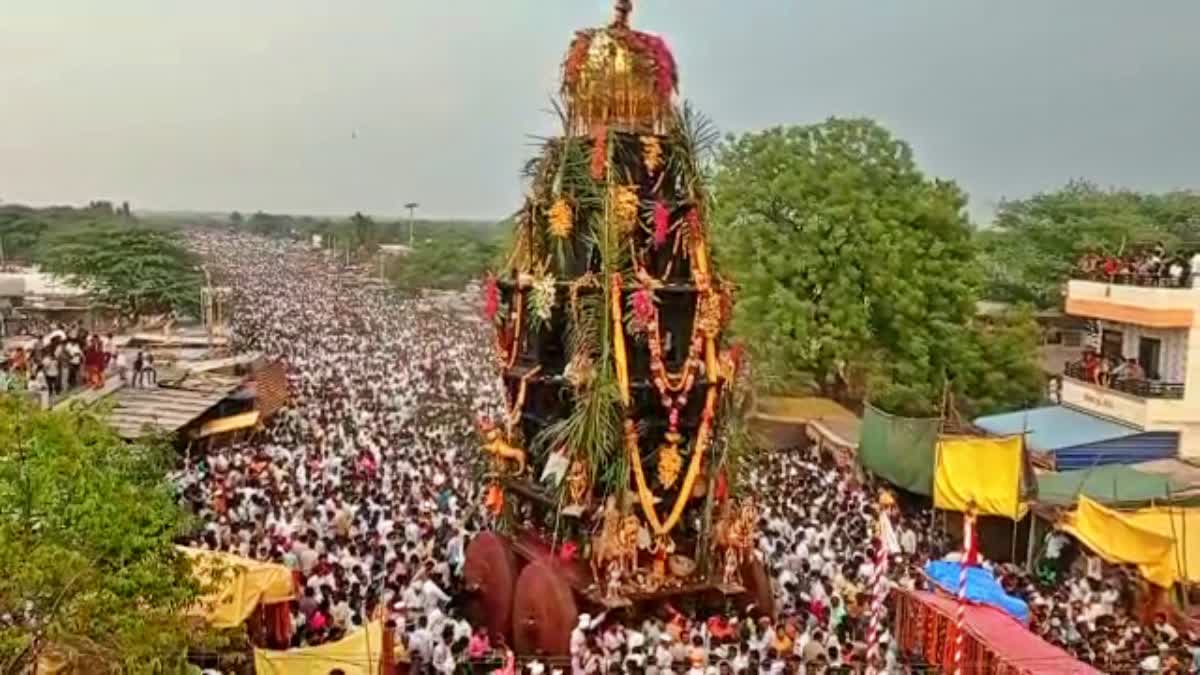 ಗೋಲ್ಲಾಳೇಶ್ವರ ಜಾತ್ರೆ ರಥೋತ್ಸವ