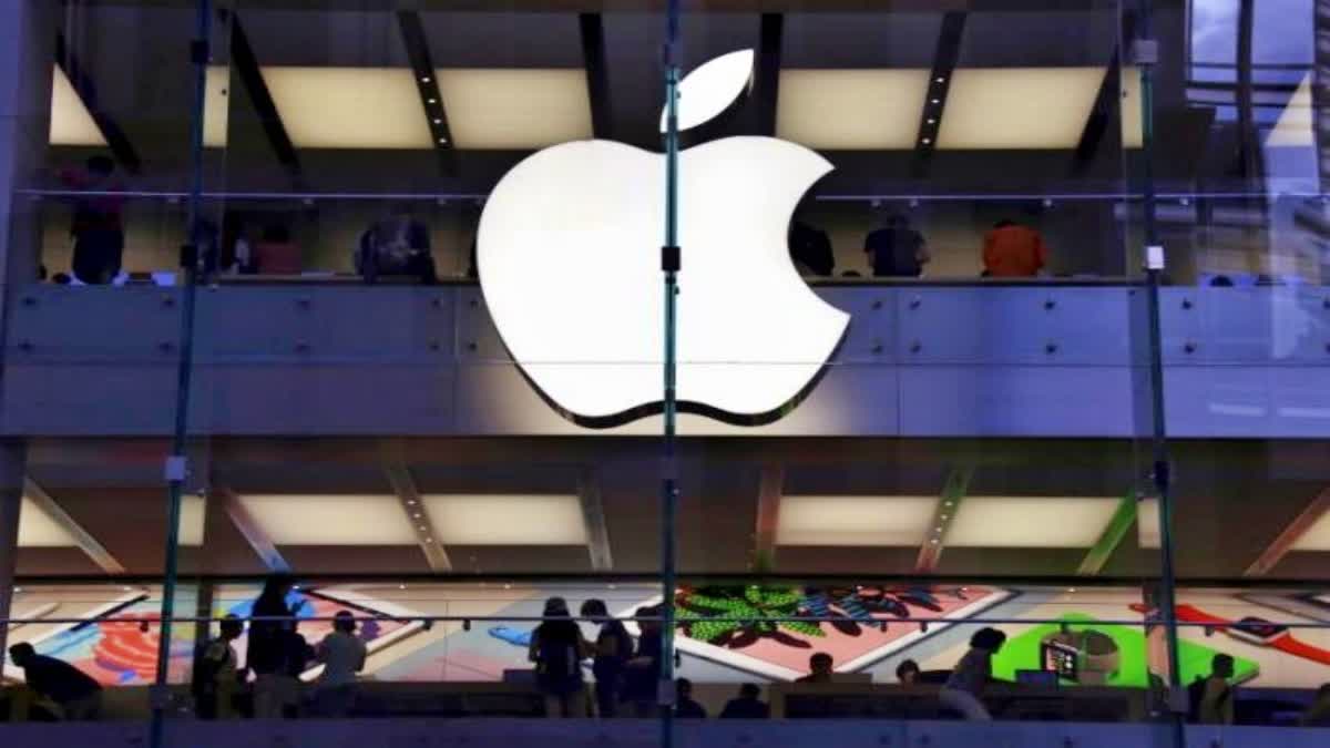 Apple to shut down services on devices running old software