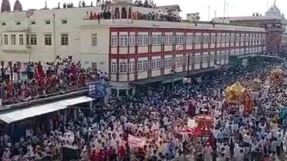 Lord Mahavir Rath Yatra