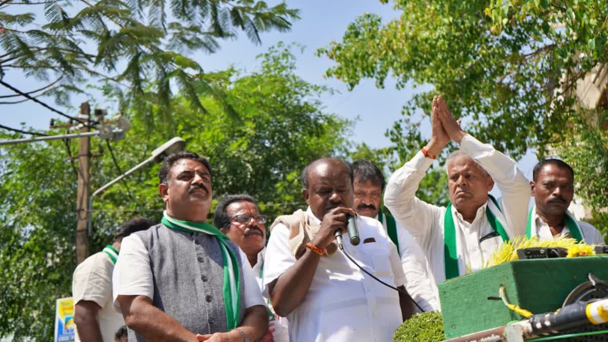 Kumaraswamy spoke at the Pancharat Rath Yatra.