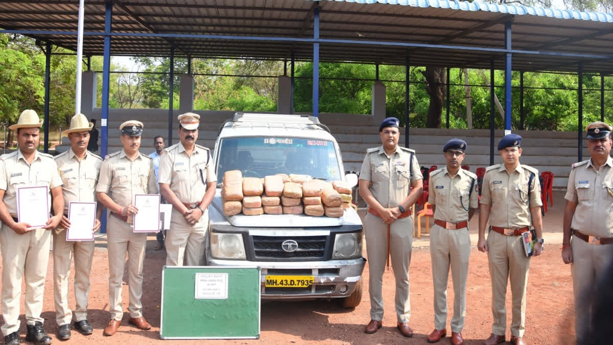 Karnataka police arrest four Maharashtra youth, seize ganja worth Rs 1 crore