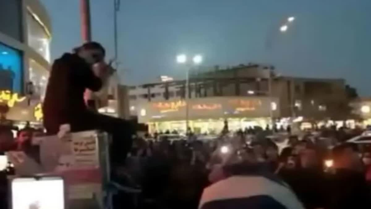 Iran installs cameras in public places to identify unveiled women