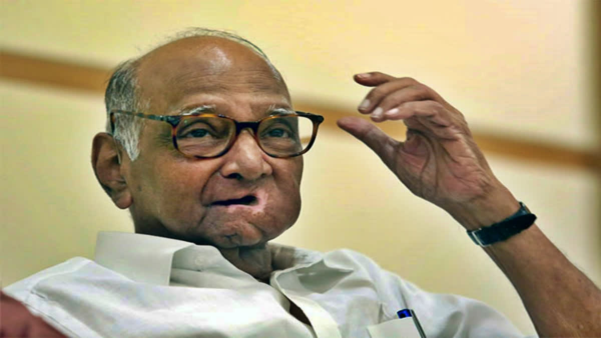 Sharad Pawar criticised politicians who prefer educational ...