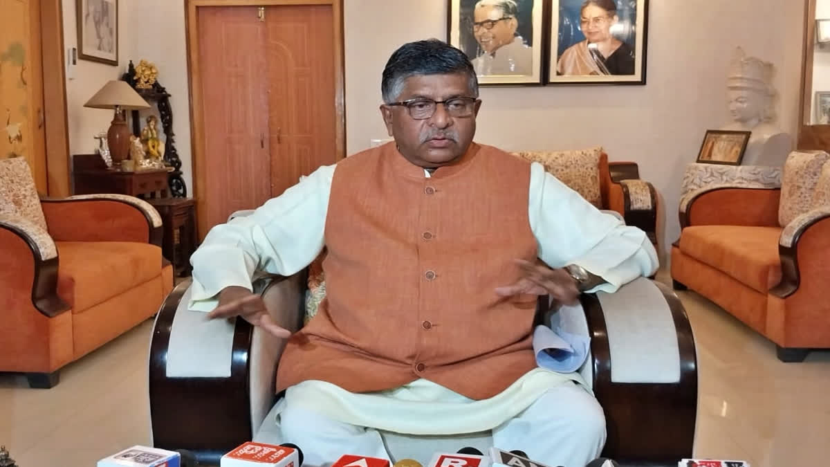 Which businessman does Rahul Gandhi meet abroad BJP MP Ravi Shankar Prasad asked question