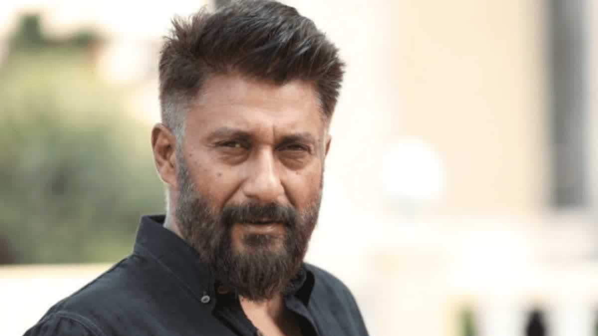 സംവിധായകന്‍ വിവേക്‌ അഗ്നിഹോത്രി  Delhi HC acquitted director Vivek Agnihotri  ജഡ്‌ജിയെ അധിക്ഷേപിച്ച കേസ്  നിരുപാധികം മാപ്പപേക്ഷിച്ച് വിവേക് അഗ്നിഹോത്രി  കുറ്റവിമുക്തനാക്കി ഡല്‍ഹി ഹൈക്കോടതി  ഡല്‍ഹി ഹൈക്കോടതി  ഡല്‍ഹി ഹൈക്കോടതി മുന്‍ ജഡ്‌ജി എസ്‌ ശ്രീധര്‍  ന്യൂഡല്‍ഹി വാര്‍ത്തകള്‍  new delhi news  Delhi HC news updates  director Vivek Agnihotri news  director Vivek Agnihotr case  director Vivek Agnihotri new movies  സംവിധായകന്‍ വിവേക് അഗ്നിഹോത്രി