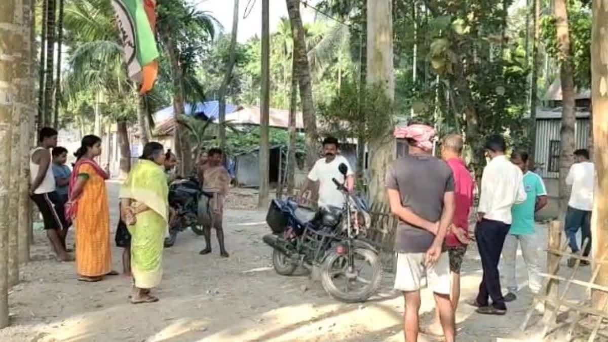 Bomb Blast in front of TMC Leader House in Mathabhanga of Cooch Behar