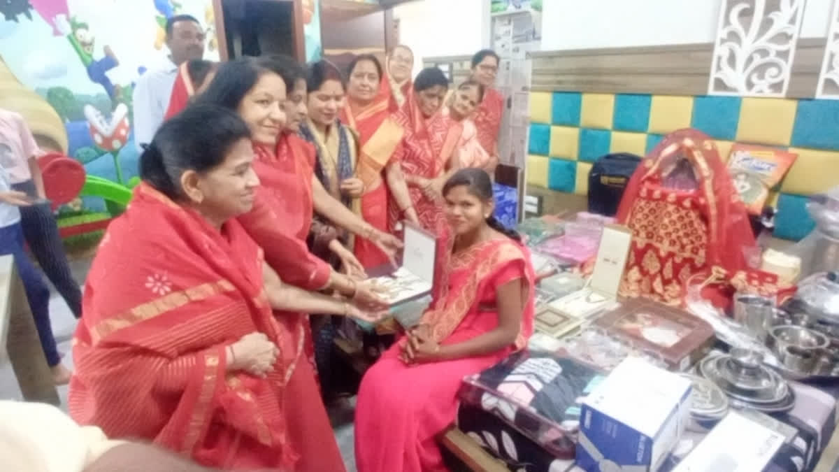 Navkar Mahila Mandal dhamtari