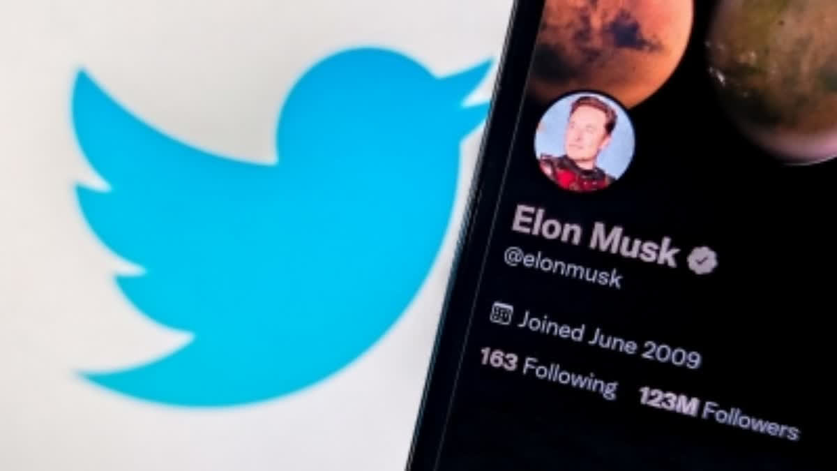 Twitter merges with x app