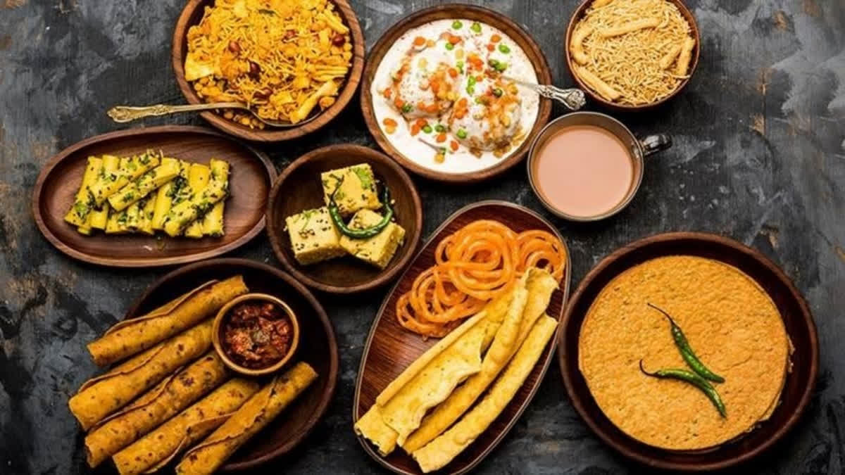 Etv BharatGujarat's top street food picks