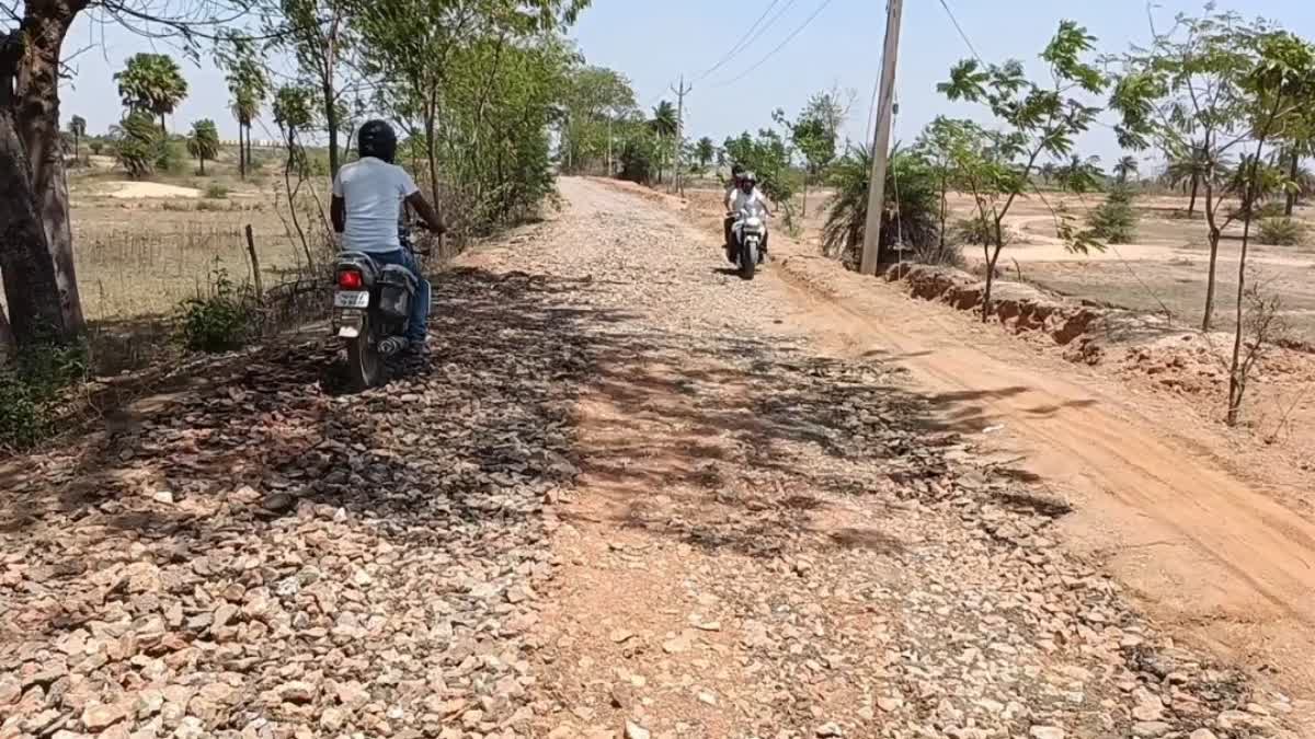 road construction in Koderma