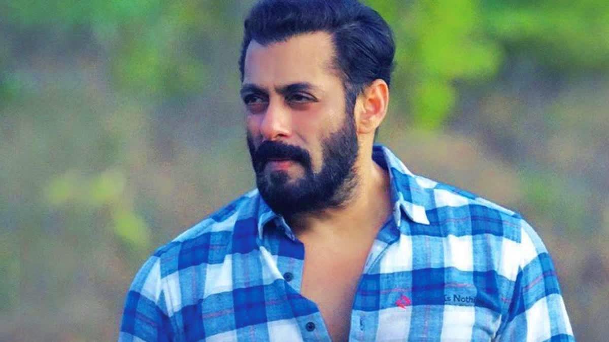 Salman Khan సల్మాన్‌ ఖాన్‌ ఫేవరెట్ క్రికెటర్ ఎవరో తెలుసా Ipl 2023 Salman Khan Reveals Ms