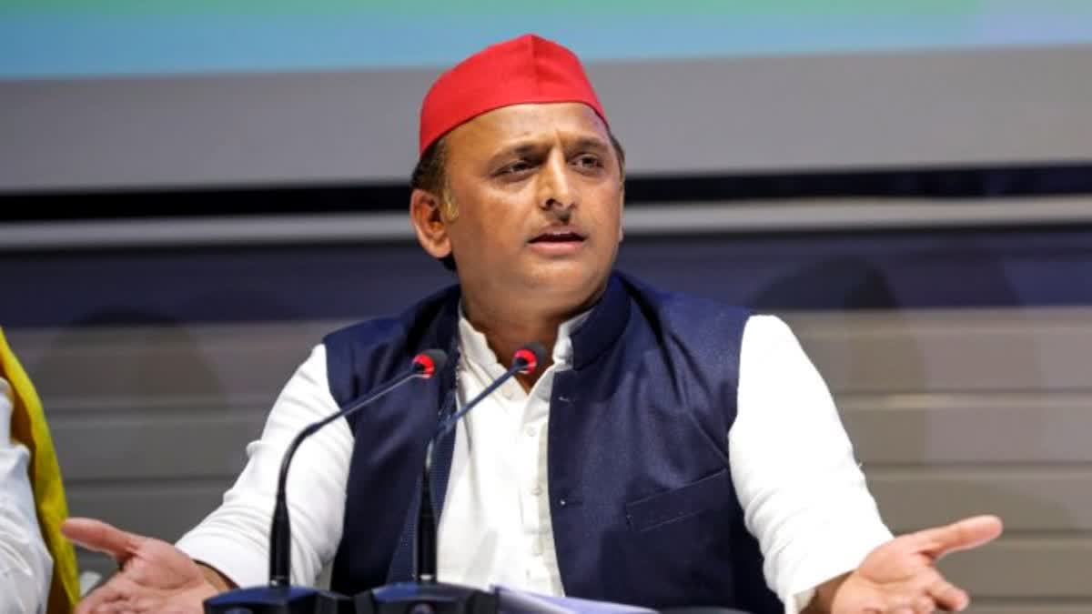 Samajwadi Party leader Akhilesh Yadav at a function in Mau, Madhya Pradesh.