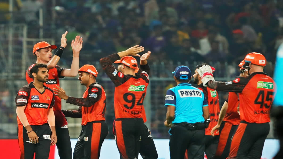 Knight Riders vs Sunrisers Hyderabad Match Score update