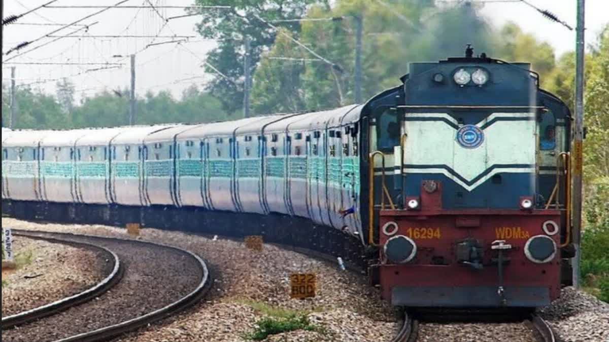 Delhi Jaipur train passengers be careful